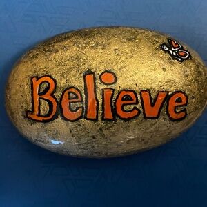 Rock Art :Gold Believe Painted Rock